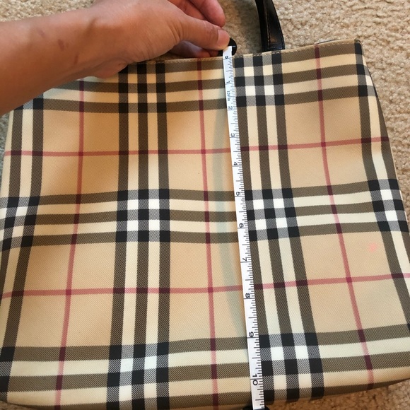 Authentic Burberry Nova Check Satchel Classic - Picture 5 of 8